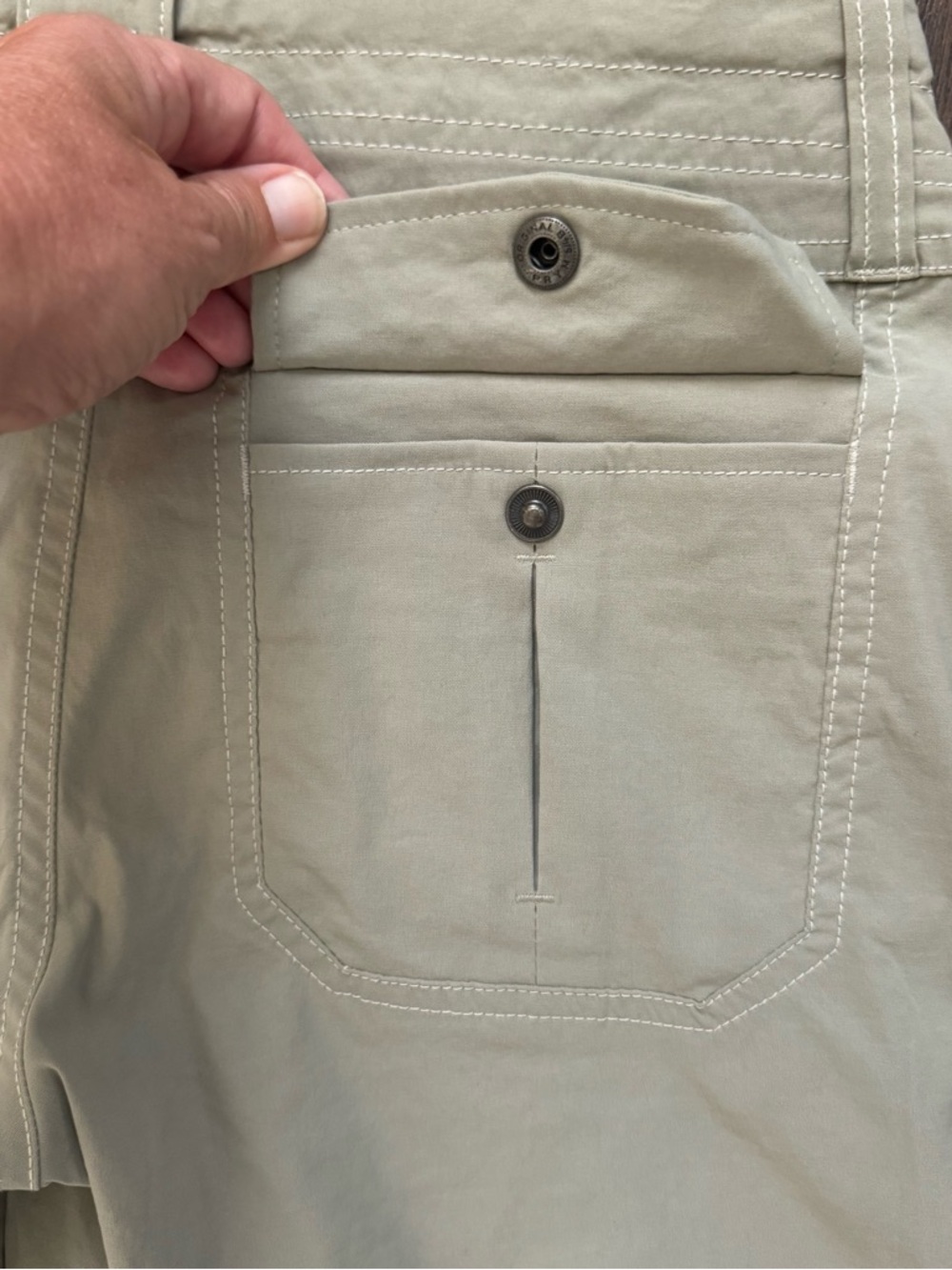 KUHL Size 2 Tan Kliffside Air Rollup Shorts - Picture 10 of 10